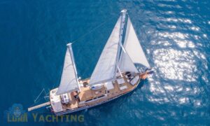 Gulet Dea Del Mare under full sail in the Aegean Sea