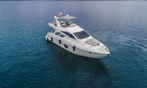 Azimut 55 Motor Yacht