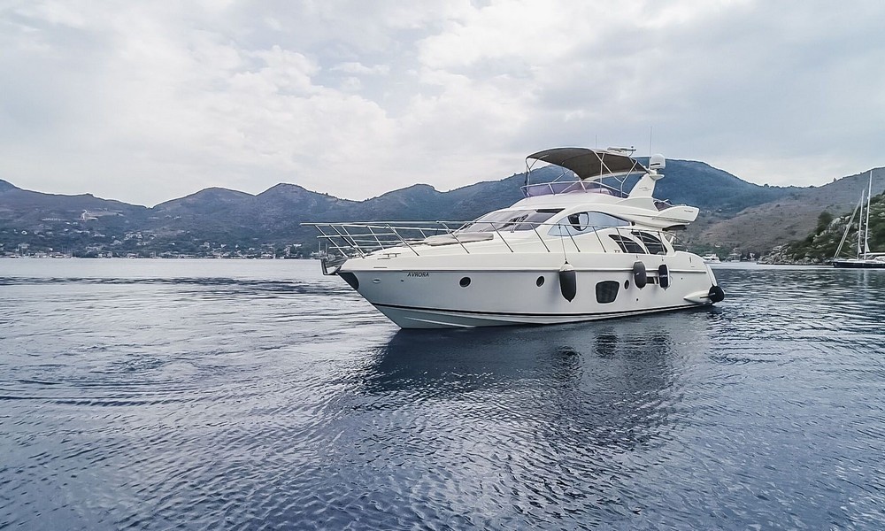 Azimut 55 Yacht for rent