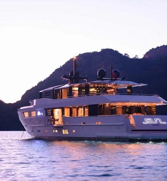 The Arcadia 115 super yacht Sun at sunset