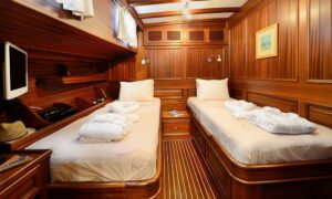 Twin cabin aboard Gulet Zephyria 2, cozy accommodation for guests on Bodrum family gulet charters